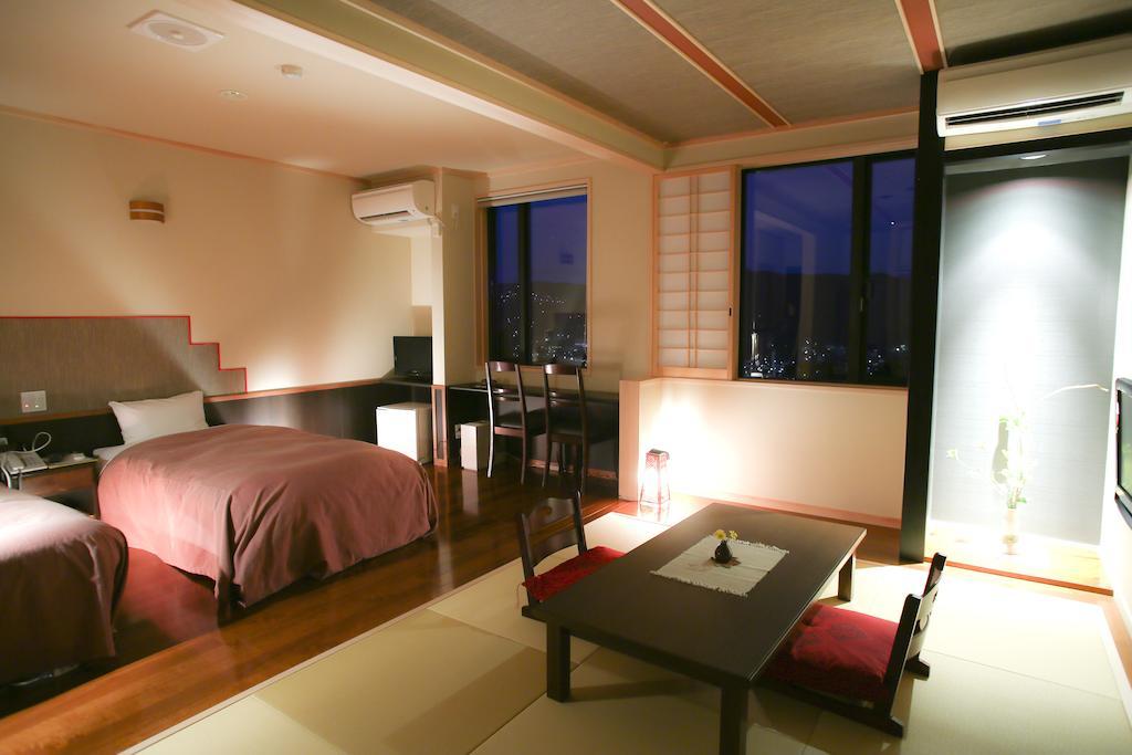 Oceanview Villa Jaiz 热海 外观 照片